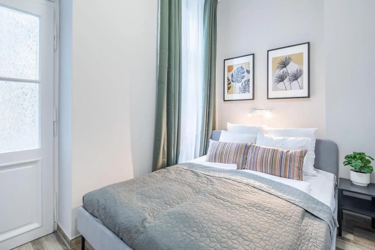 Central New Cozy Budapest Apartment